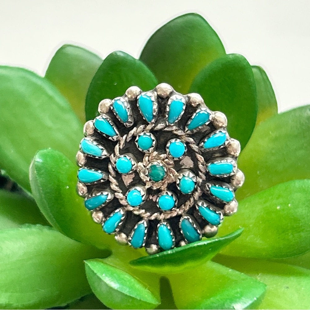 Vintage Zuni Turquoise Cluster Sterling Silver Ring - Picture 2 of 14